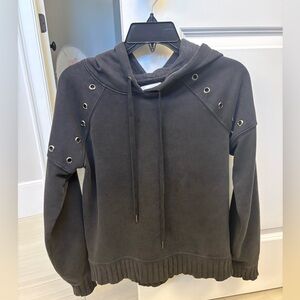 Evereve grommet hooded sweatshirt